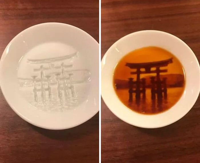 Japanese Studio 3D-Prints Porcelain Dishes With “Paintings” Appearing In Them Once The Sauce Is Poured In