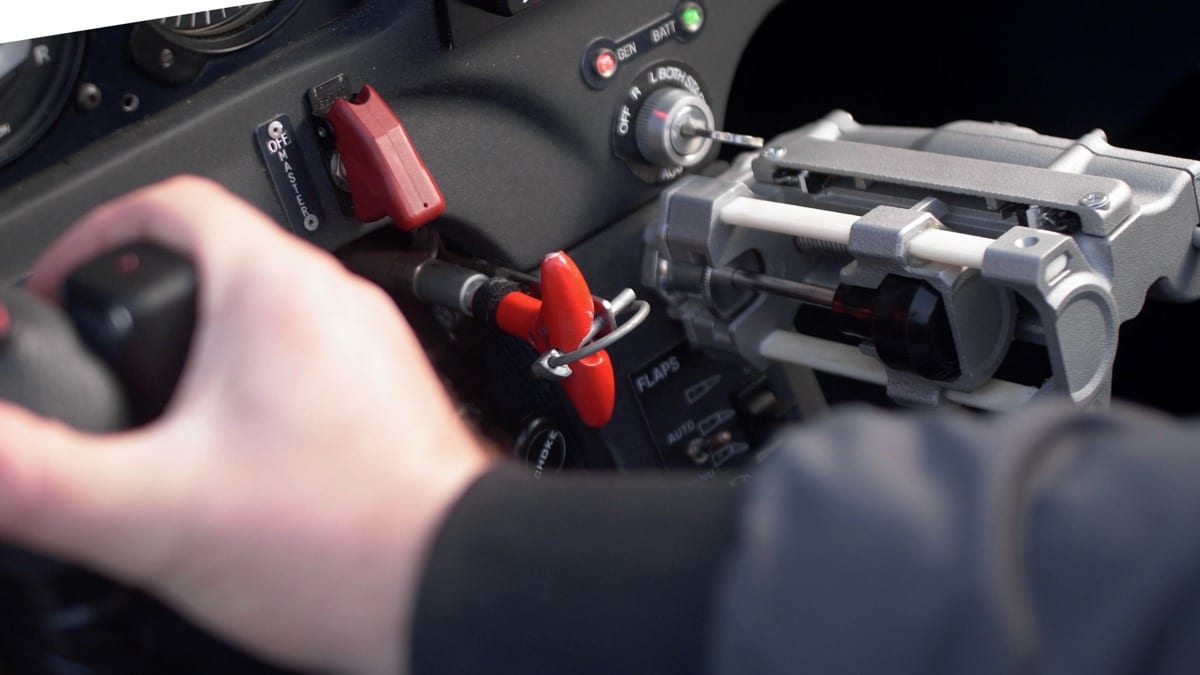 Disabled man obtains pilot license thanks to 3D printed flight control device