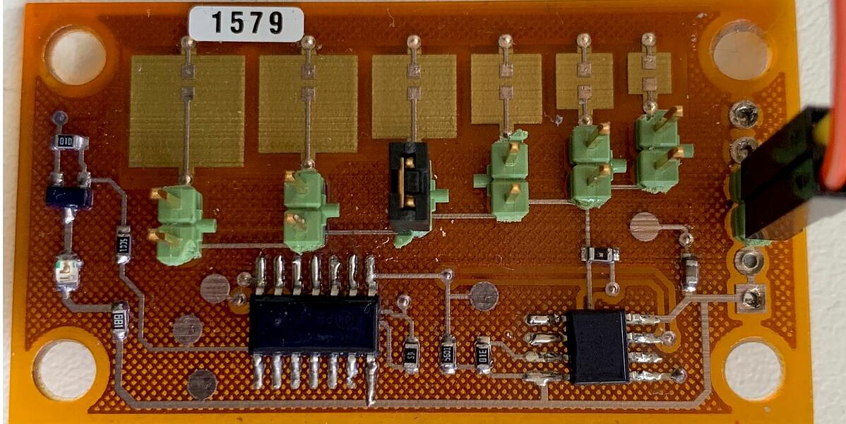 Production-Grade 3-Dimensional Printed Capacitors for PCBs