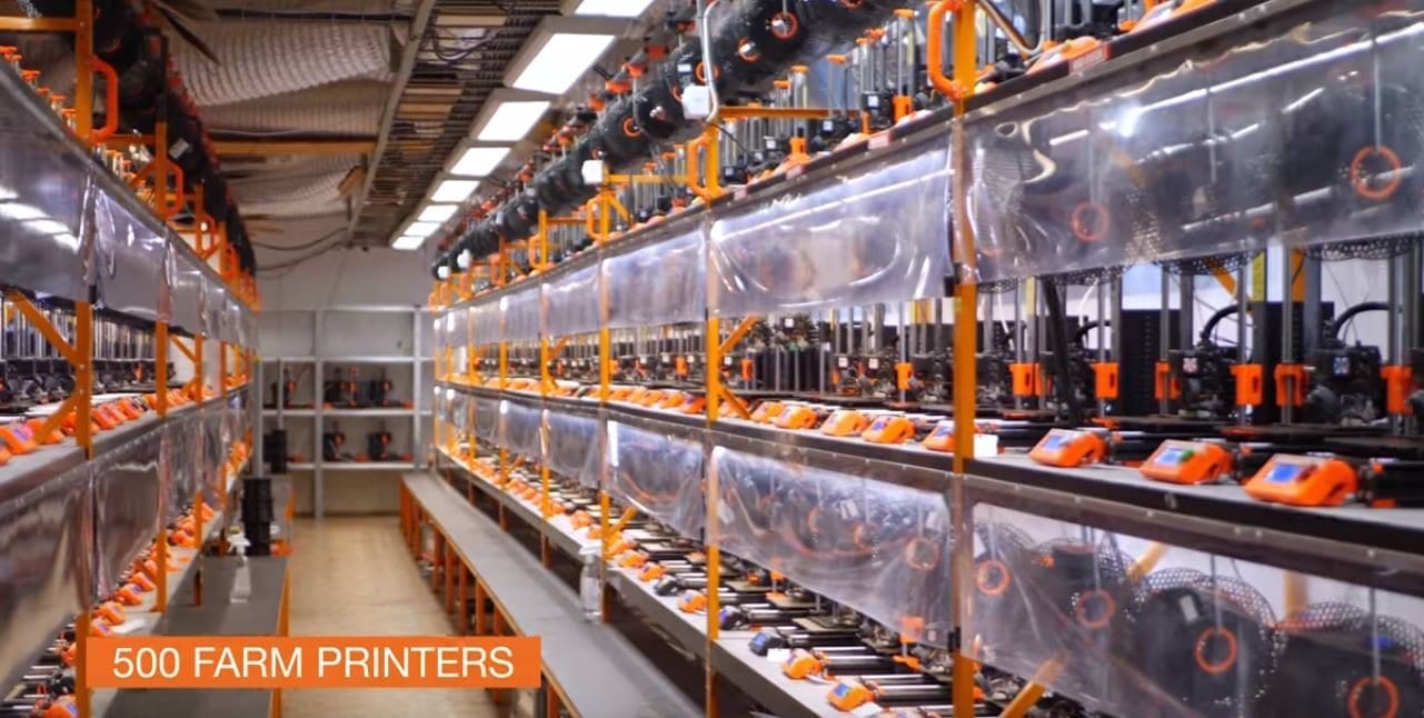 Prusa Sets Guiness Record For Most Simultaneously Operating 3D Printers