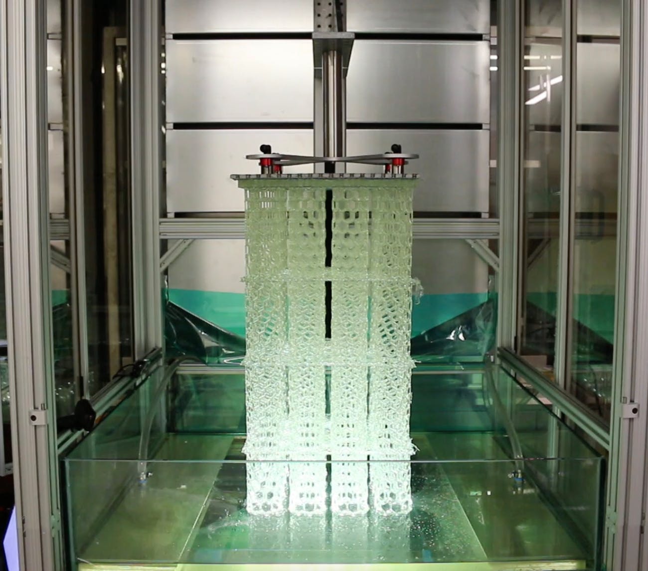 Fastest 3D printer of its kind can make a human-size object in just 2 hours