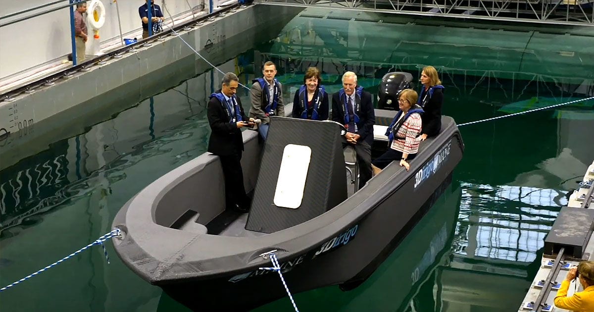 Watch a Giant 3D Printer Spit out an Entire Boat