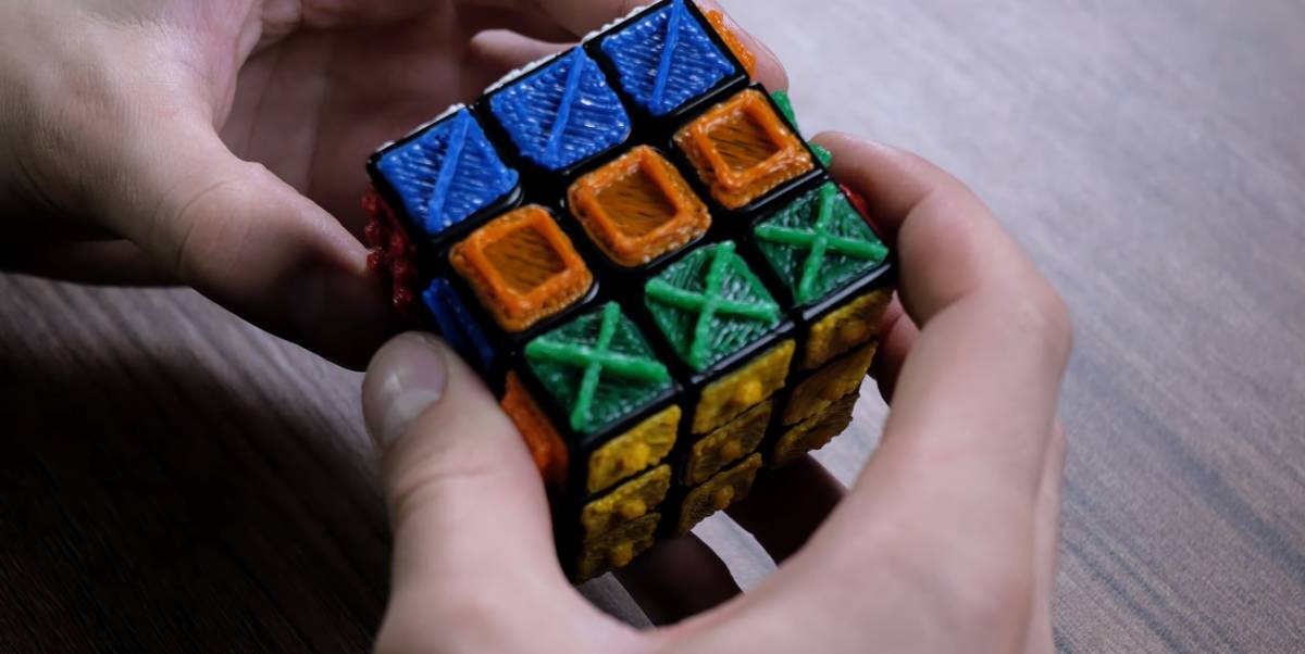 Man Creates Rubik’s Cube For The Blind with 3-D Printing Gun