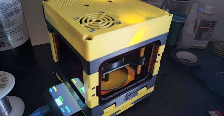 3D print your own LumiBee smartphone 3D printer