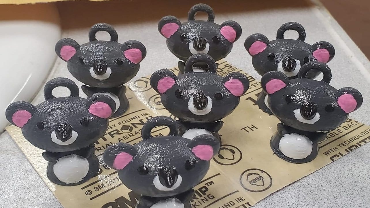 Family 3D Printing Koalas to Raise Money for Australian Charity