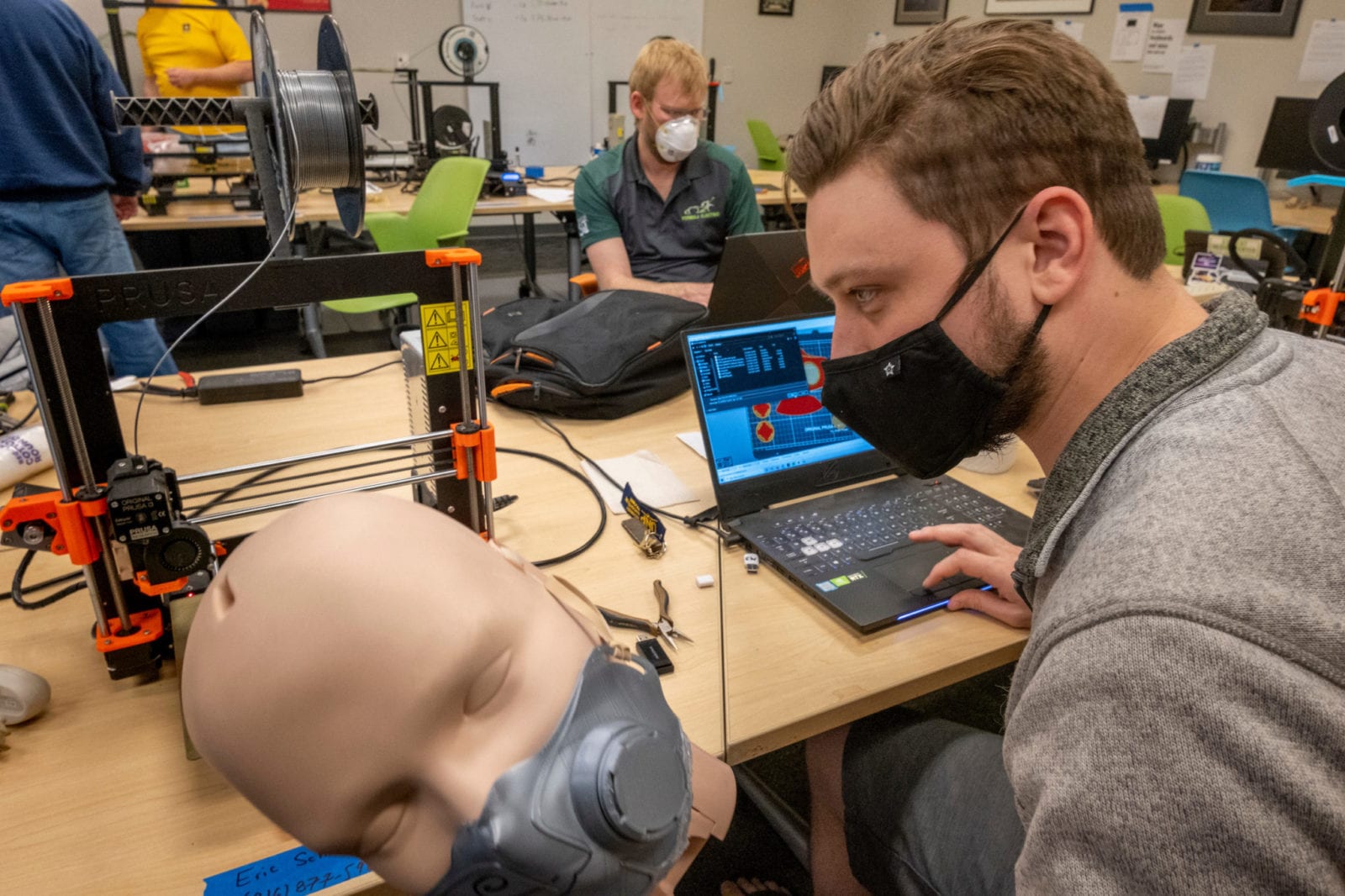 Campus rallies to 3-D print protective medical gear