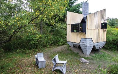 HANNAH transforms wood considered as waste into this 3D-printed cabin