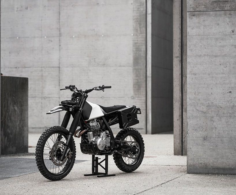 honda NX 650 morphed into vagabund V13 off-roader using 3D-printing