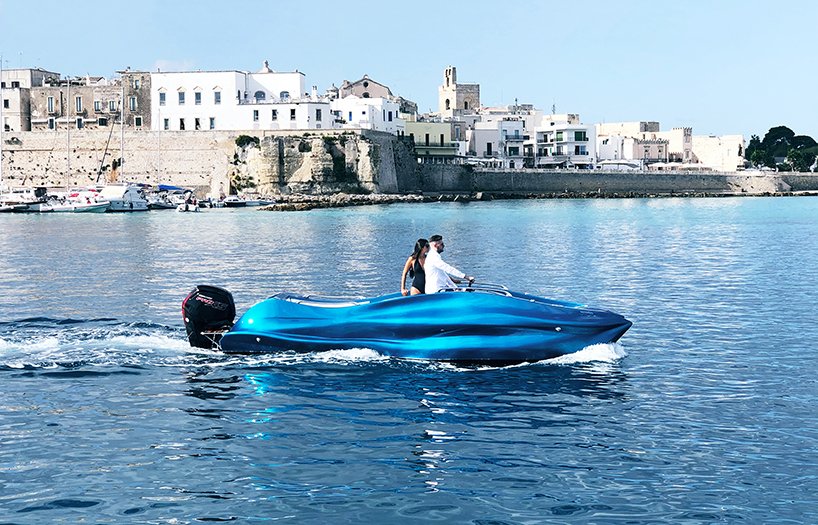 world's first 3D-printed fiberglass boat debuts at genoa boat show