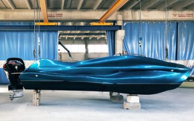 An Italian company created the world’s first 3D-printed fiberglass boat — take a closer look at the sleek ‘Mambo’