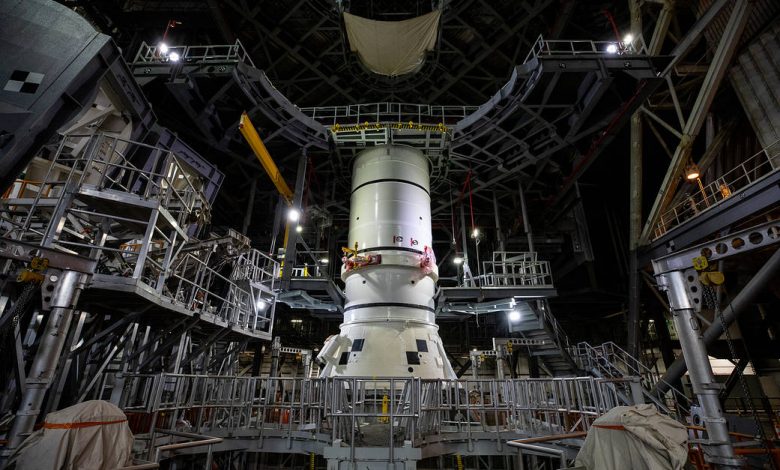 SLS rocket begins to take form, targets Moon