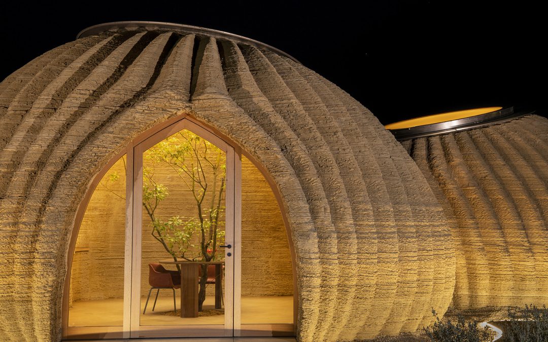 350 Layers of Coiled Clay Form an Organic Low-Carbon Home Made Through 3D-Printing