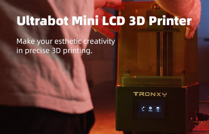 Ultrabot Mini LCD 3D printer offers industrial grade precision